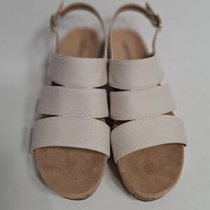 Life Stride (NEW) Cream Soft System Darby Platform Wedge Comfort Sandals Size 9